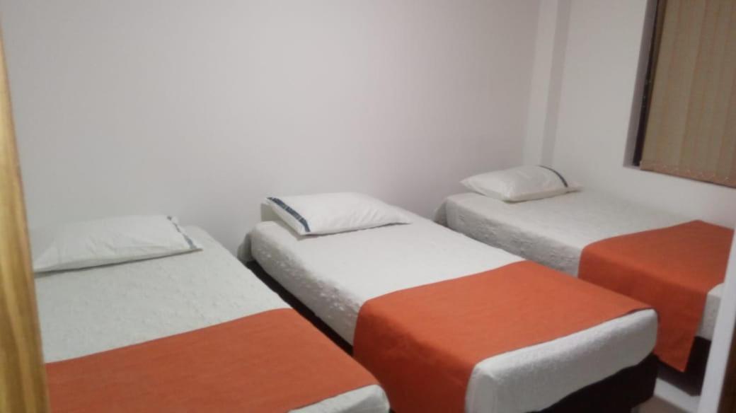Apartamentos Turisticos Dona Flor San Andrés エクステリア 写真