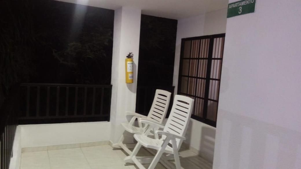 Apartamentos Turisticos Dona Flor San Andrés エクステリア 写真